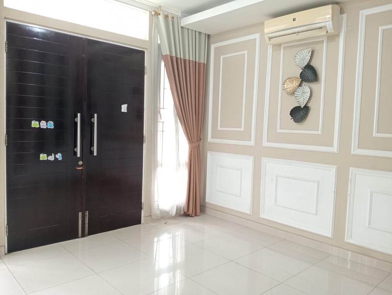 Rumah Mewah, Lux, Siap Huni, Strategis, Bisa KPR, Harga Nego