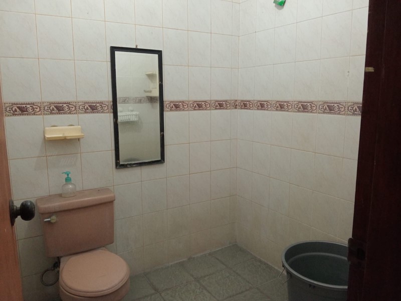 Rumah Pinggir Jalan, Strategis, Cocok Untuk Hunian dan Usaha, Bisa KPR, Harga Nego