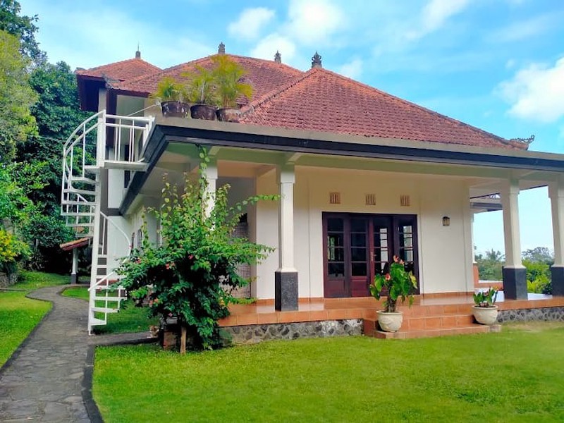 For Sale Amazing Bungalow Estate With Sea View And Mount Agung View Amlapura Karangasem