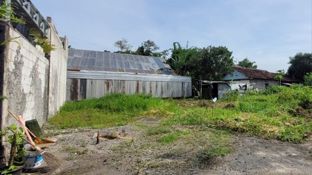 Tanah Strategis Di Sukoharjo Ngaglik Sleman, Luas Tanah 120 Meter Persegi Cocok Untuk Kost/Homestay, Hanya 7 Menit Dari UII