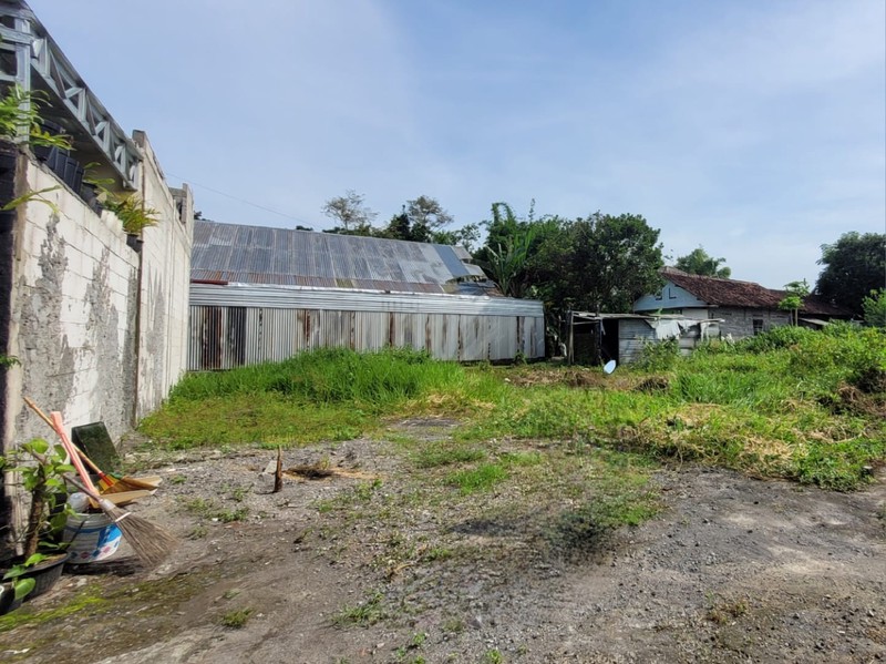Tanah Strategis Di Sukoharjo Ngaglik Sleman, Luas Tanah 120 Meter Persegi Cocok Untuk Kost/Homestay, Hanya 7 Menit Dari UII