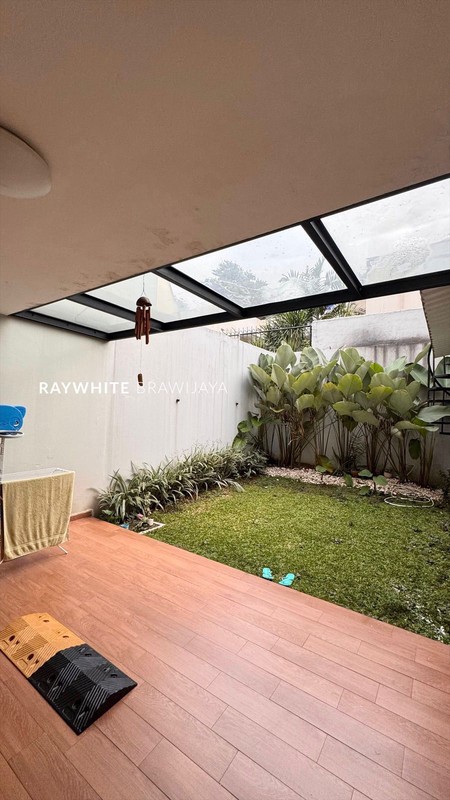 Rumah Dalam Kompleks Tenang Area Serenia Hills Lebak Bulus