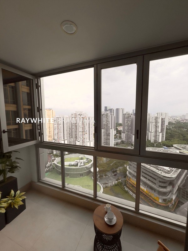 The Element Serenity Tower Private Lift