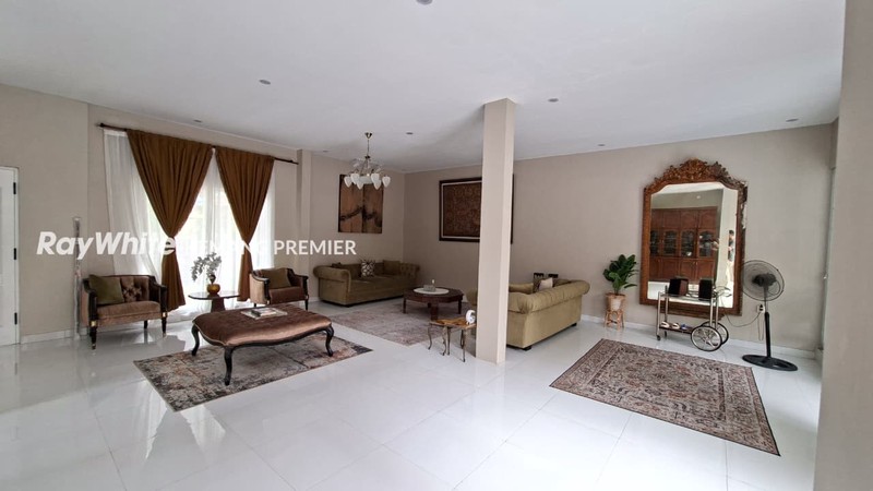 Rumah Hoek Baru Siap Huni (Tenang) Dalam Cluster di Taman Kenari Nusantara, Cibubur