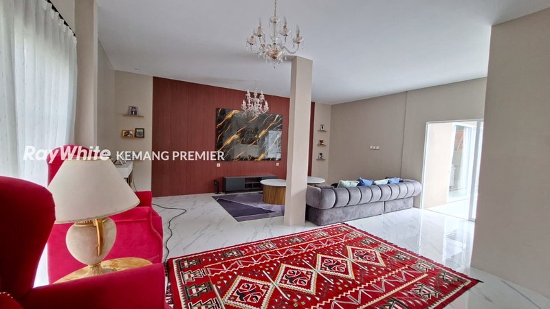 Rumah Hoek Baru Siap Huni (Tenang) Dalam Cluster di Taman Kenari Nusantara, Cibubur