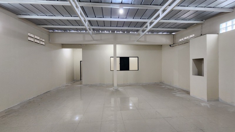 DISEWAKAN RUKO 3 LANTAI JALAN RAYA  PAKAL SURABAYA BARAT