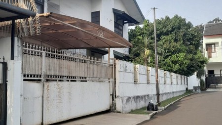 Rumah Bagus Di Perum Taman Bintaro Jakarta Selatan