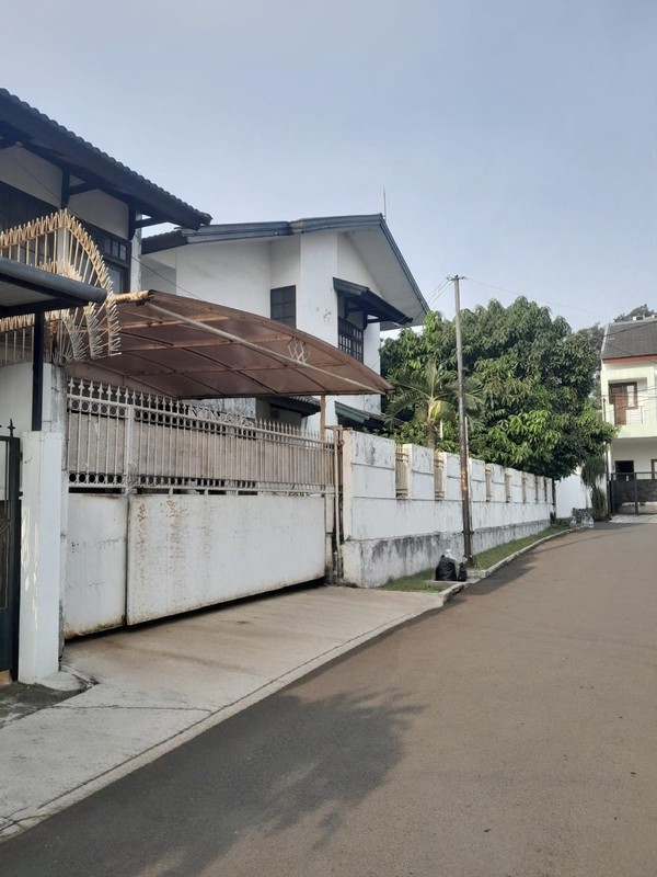 Rumah Bagus Di Perum Taman Bintaro Jakarta Selatan