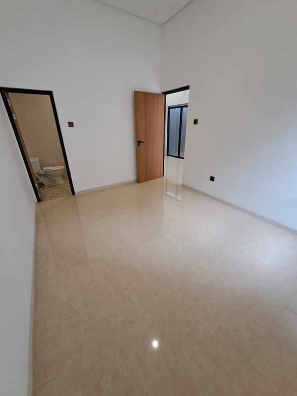 Rumah 2½ Lantai Siap Huni dengan Hunian Nyaman dan Asri @Pondok Aren, Tangerang Selatan