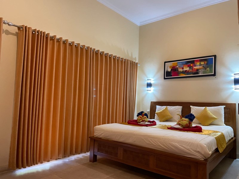 Kesempatan Investasi, Dijual Kompleks Villa Siap Huni di Sewon Bantul, Lengkap Dapur, Kolam Renang Pribadi dan Restoran.