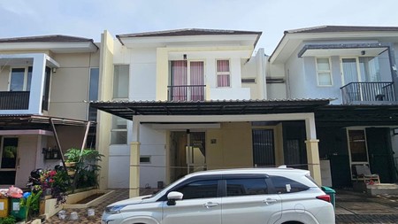 Rumah Bagus Di Urbana Place Ciputat Tangerang Selatan