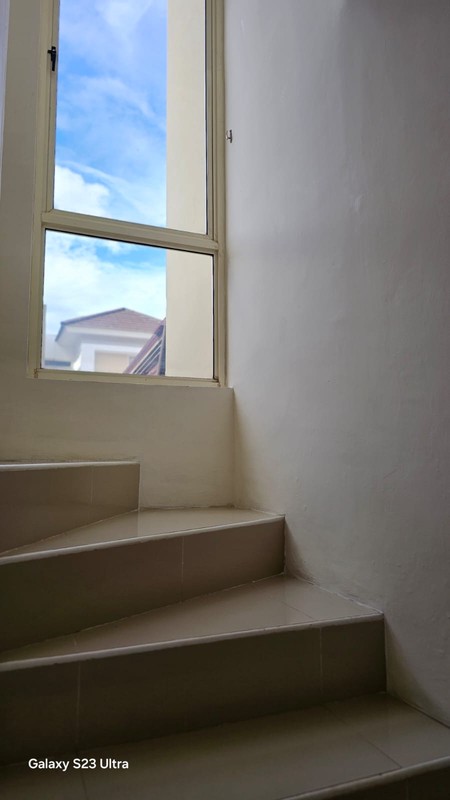 Rumah Bagus Di Urbana Place Ciputat Tangerang Selatan