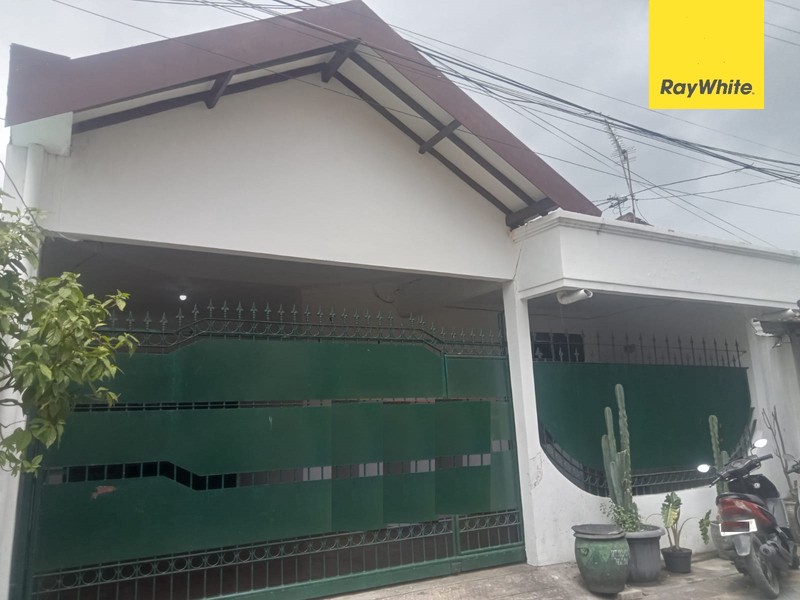 Rumah Disewakan Dijalan Simokerto Surabaya