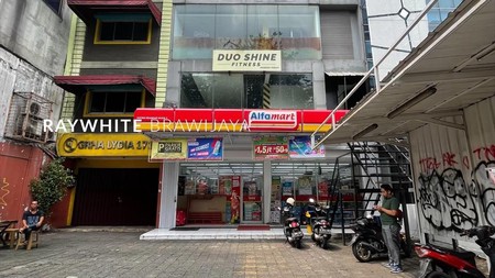Ruko Gandeng Lokasi Strategis Area Arteri Pondok Indah