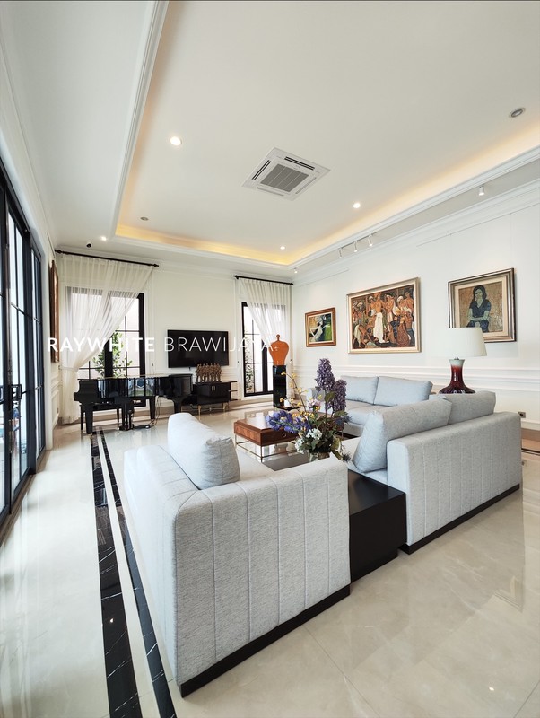 Brand New Classic Modern Luxurious Home Area Tanah Kusir Pondok Pinang