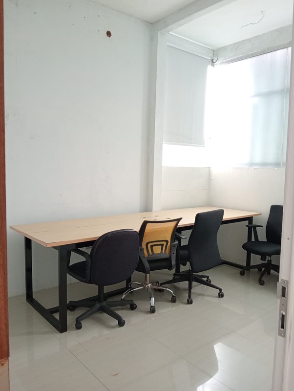 Disewakan Ruko 2 Lantai di Tegalrejo, Yogyakarta, Siap untuk Kantor/Usaha