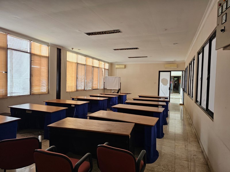 DIJUAL CEPAT Pabrik dan Gedung Kantor