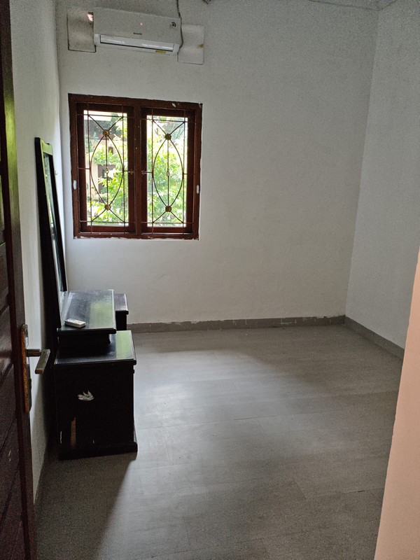 Disewakan Rumah Tinggal 2 Lantai Lokasi Strategis Dekat Kampus UGM - Depok Sleman 