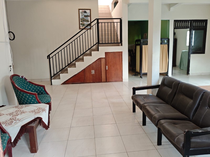 Disewakan Rumah Tinggal 2 Lantai Lokasi Strategis Dekat Kampus UGM - Depok Sleman 