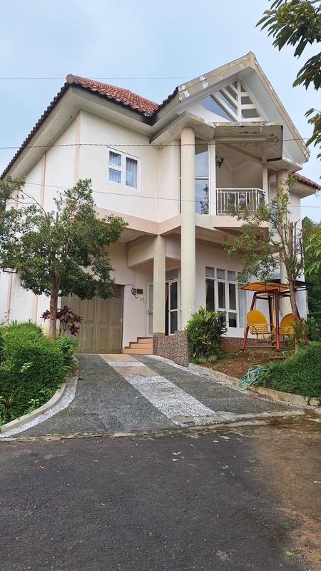 Dijual Villa di Grand Trawas | SHM | 1,6 M