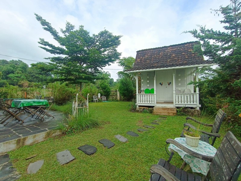 Dijual Villa Luas 1213 Meter Persegi Di Area Wisata Candibinangun Pakem Sleman