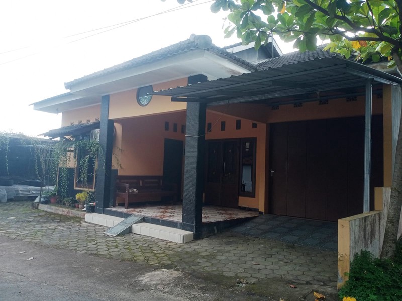 Dijual Rumah Dekat Candi Mendut, Hanya 70 Meter Dari Jalan Raya, Mungkid, Magelang