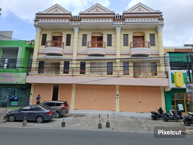 Disewakan Ruko Di Jalan Seturan Raya Pusat Bisnis, Kuliner, Dan Kampus Yogyakarta.