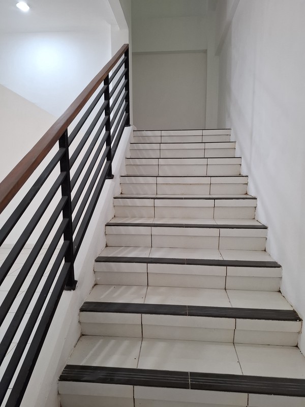 Disewakan Ruko Di Jalan Seturan Raya Pusat Bisnis, Kuliner, Dan Kampus Yogyakarta.