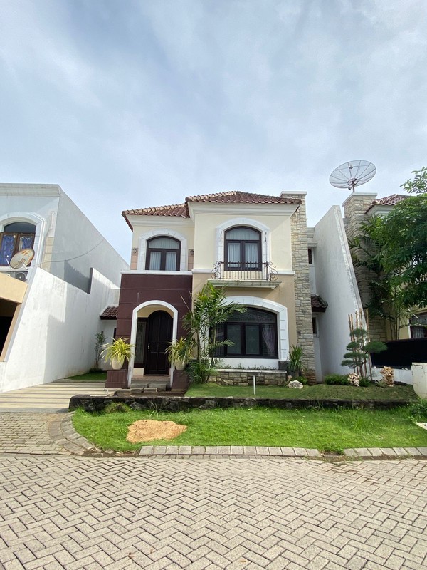 Dijual Rumah Wisata Bukit Mas Madrid Surabaya Murah Under Market