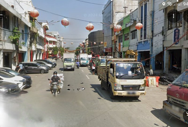 Dijual Jejer 2 Ruko Kembang Jepun - Nyamplungan - Pabean Cantikan Surabaya Pusat Cocok Buat Segala Usaha, Bank, Kantor, Toko , Cafe, Resto Dll - Parkiran Mobil Luas - Hadap Nol Jalan Raya Komersial Ar