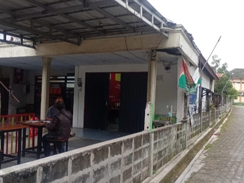 Disewakan Ruko Strategis Di Pinggir Jalan Raya Magelang - Sleman, Banjarnegoro, Mertoyudan, Magelang