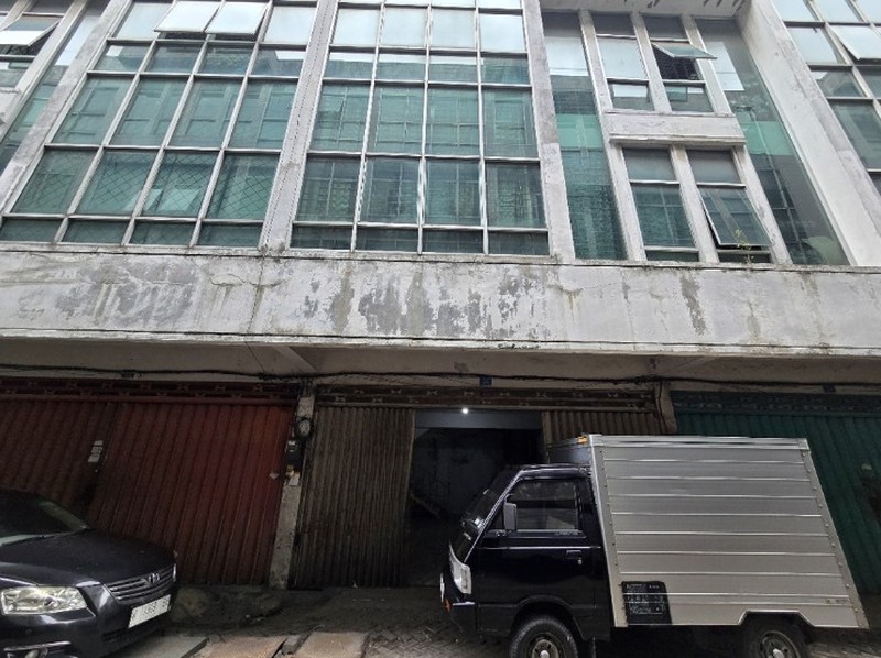 Disewakan Ruko Bongkaran 