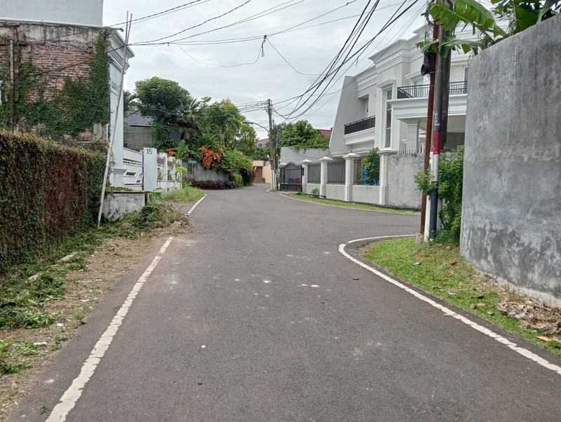 Rumah Strategis, Bebas Banjir, Bisa Untuk Usaha, Bisa KPR, Harga Nego