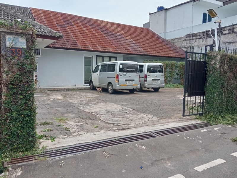 Rumah Strategis, Bebas Banjir, Bisa Untuk Usaha, Bisa KPR, Harga Nego