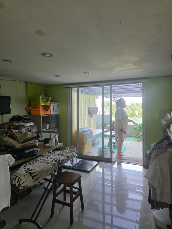 Dijual ruko area Serpong Tangerang Selatan di Jalan Raya Serpong