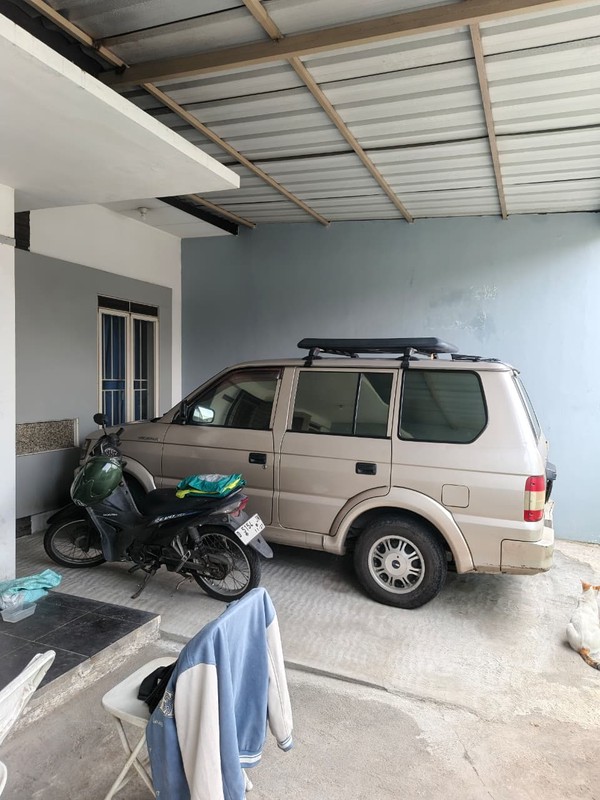 Rumah Siap Huni di Taman Kopo Indah