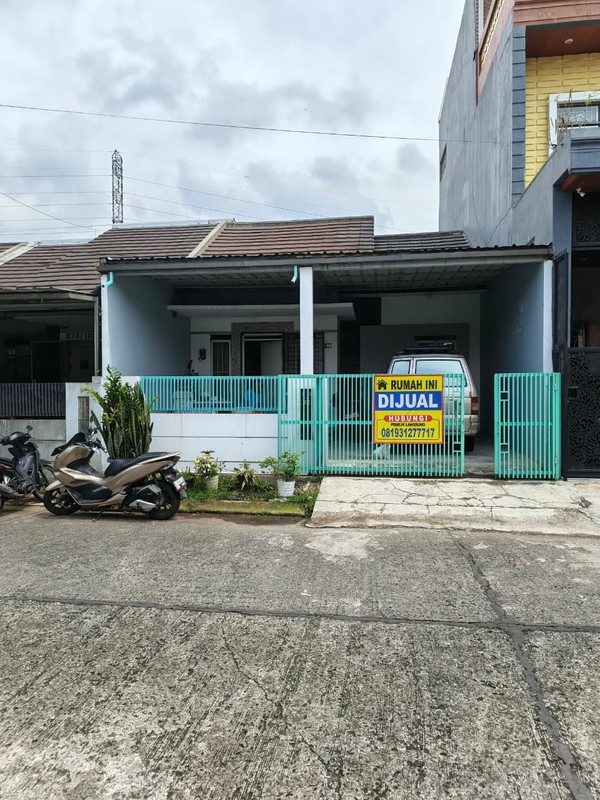 Rumah Siap Huni di Taman Kopo Indah