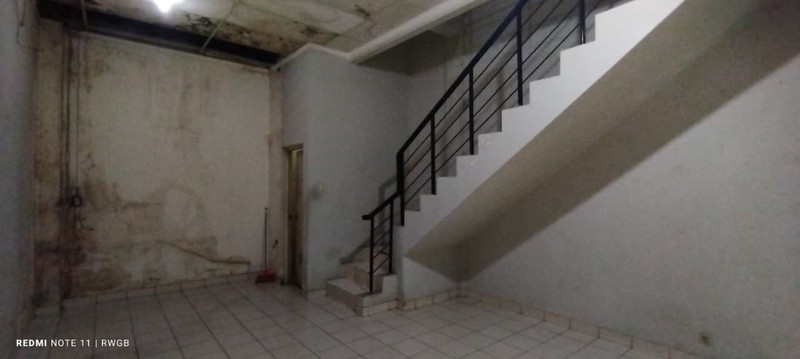 Disewakan Ruko di Ruko Golden Boulevard BSD City Tangerang