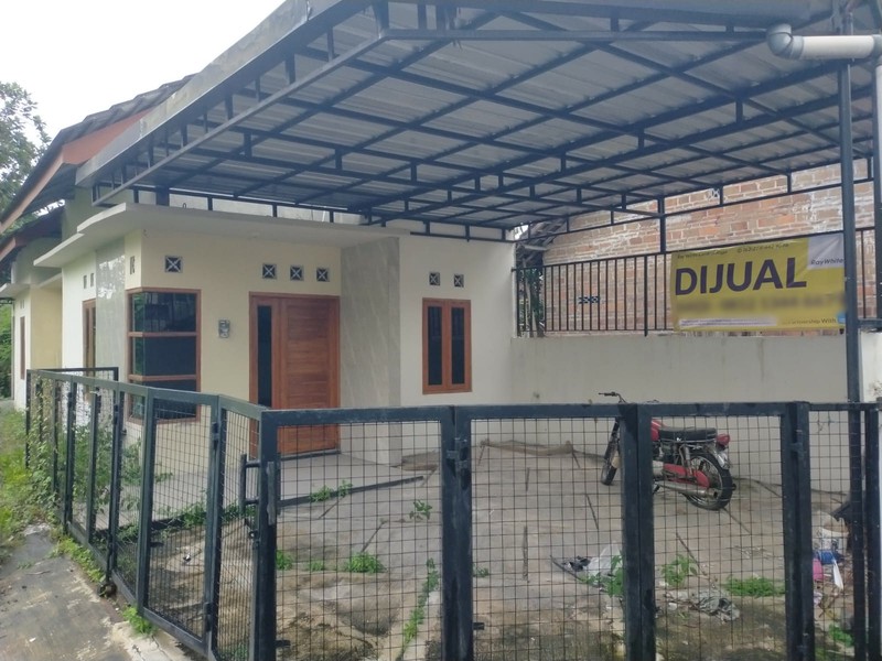 Dijual Rumah Semi Furnish 127 Meter Persegi Lokasi Taji, Prambanan, Klaten 