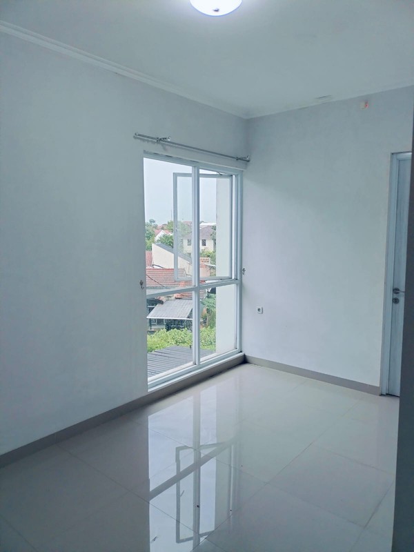Rumah Minimalis 2 Lantai, Brand New, Dalam Cluster di Bogor