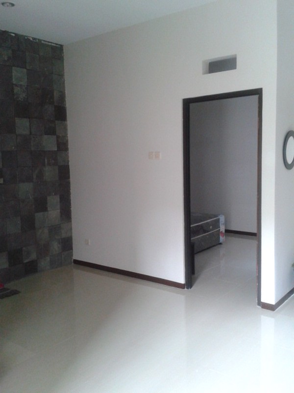 Rumah Sidoarjo Siap Huni di Puri Surya Jaya Cluster Sydney