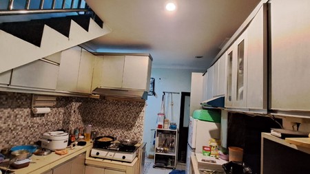 Di jual Rumah  di Jl Jeruk GG Rubaya Jagakarsa - Jaksel