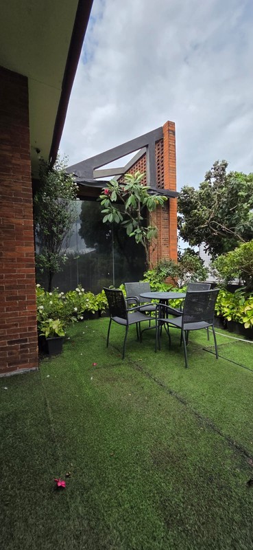 Rumah Mewah Exclusive dengan suasana Villa di Bali