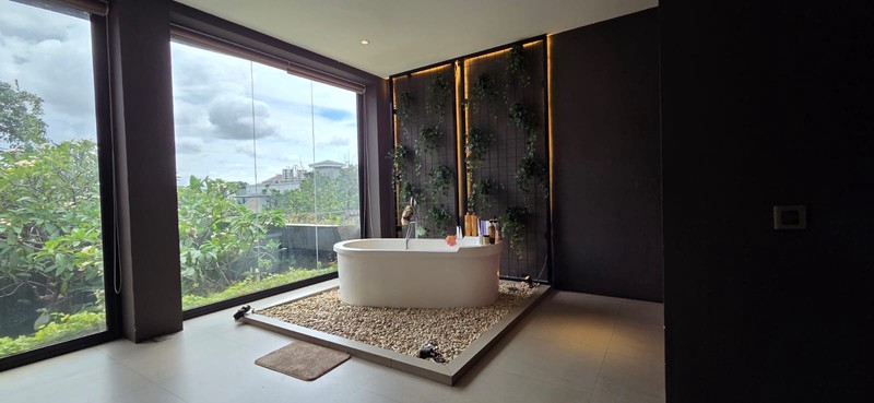 Rumah Mewah Exclusive dengan suasana Villa di Bali