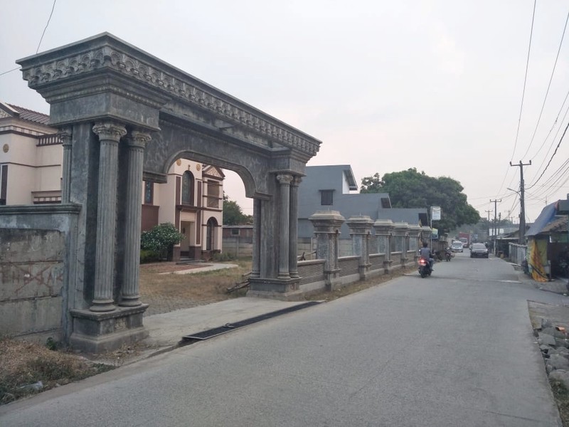 Rumah Berikut Tanah Strategis Dekat Pusat Bisnis Dan Industri Cikarang Kota