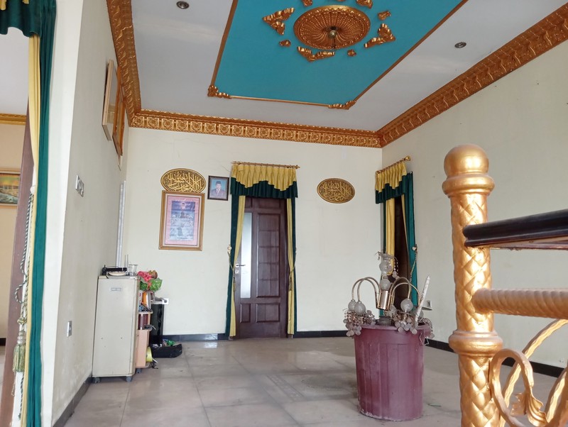 Rumah Berikut Tanah Strategis Dekat Pusat Bisnis Dan Industri Cikarang Kota