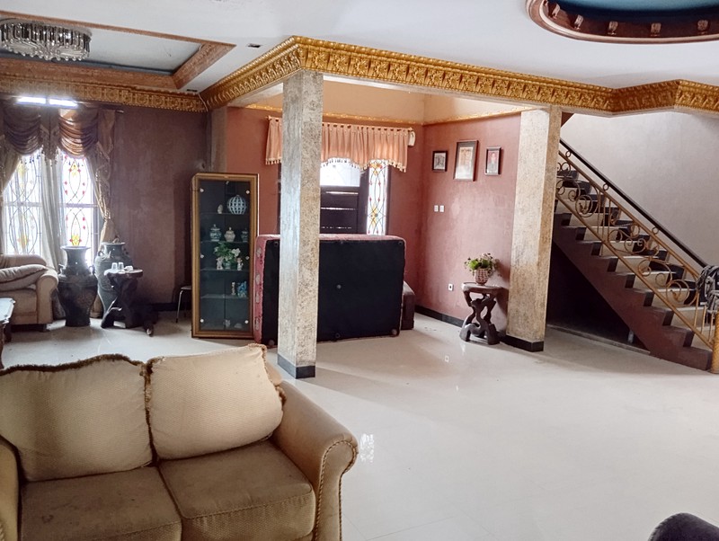 Rumah Berikut Tanah Strategis Dekat Pusat Bisnis Dan Industri Cikarang Kota