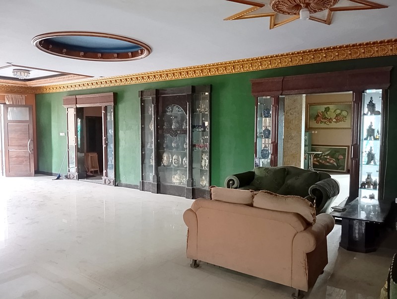 Rumah Berikut Tanah Strategis Dekat Pusat Bisnis Dan Industri Cikarang Kota