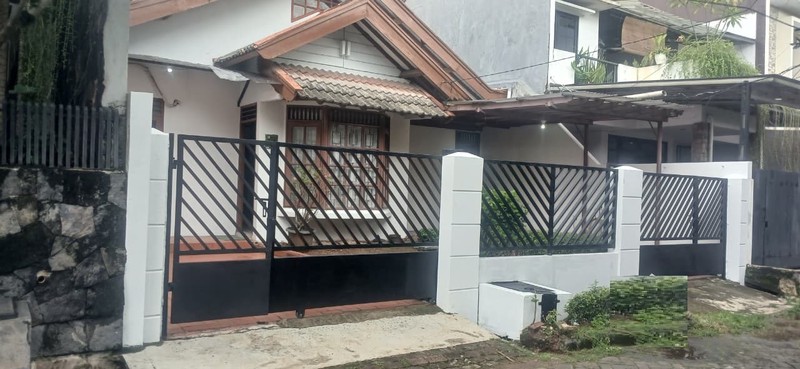 Rumah 2 Lantai, Lokasi strategis di Bintaro Sektor 5