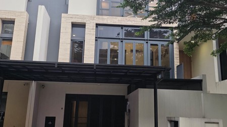 Dijual Rumah di Nava Park Lancewood BSD City Tangerang Selatan